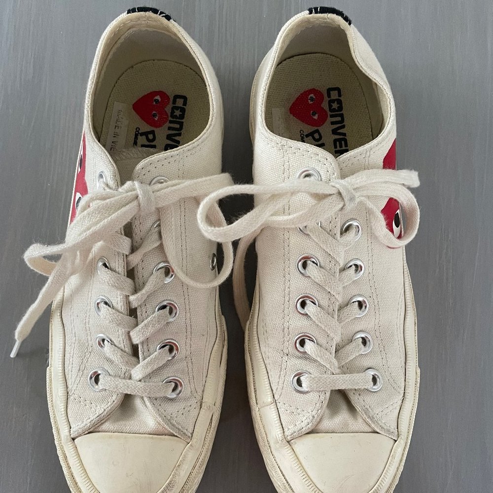 Comme Des Garcons PLAY x Converse Unisex Chuck Taylor Lace Up Sneakers